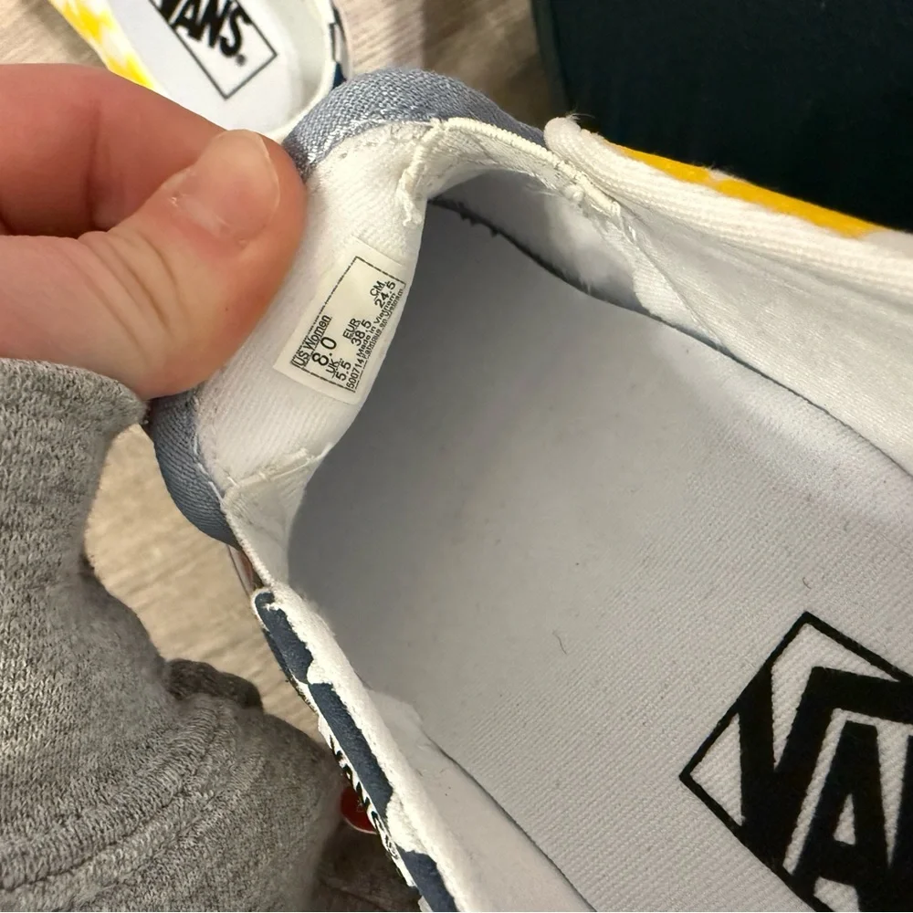 NWT Vans Checkerboard Slip-On Sneakers W8 - Picture 5 of 5